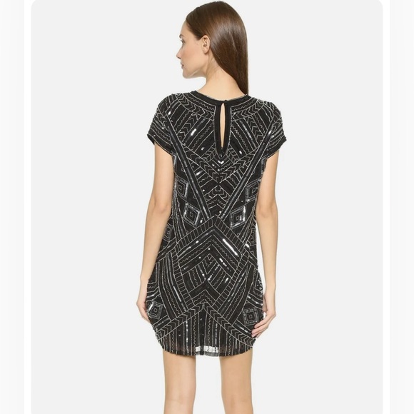 Parker Black Topaz Geometric Beaded Cap Sleeve Sheath Cocktail Dress Size M NWT - Picture 2 of 5